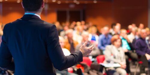 12 Essential Tips when Choosing a Conference Venue -