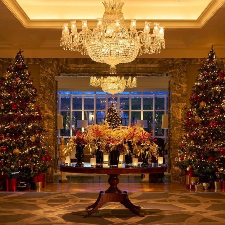 intercontinental dublin christmas decorations and lobby display