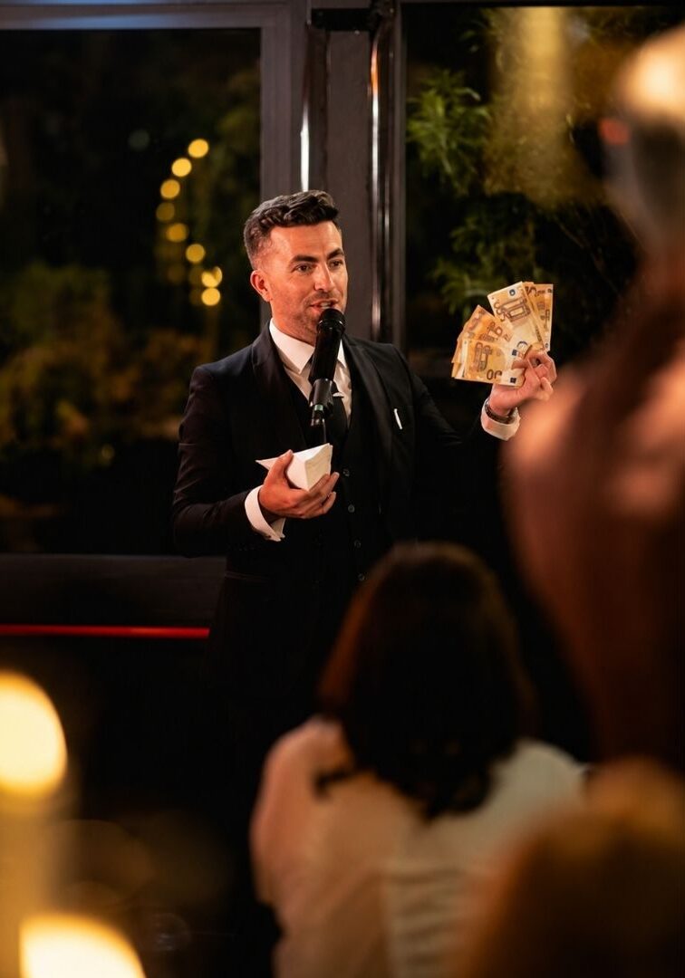 jamie skelton magician mc dublin