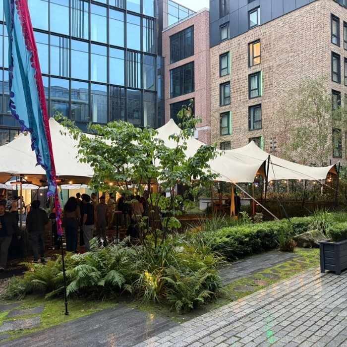 le pole square outdoor summer party space (1)