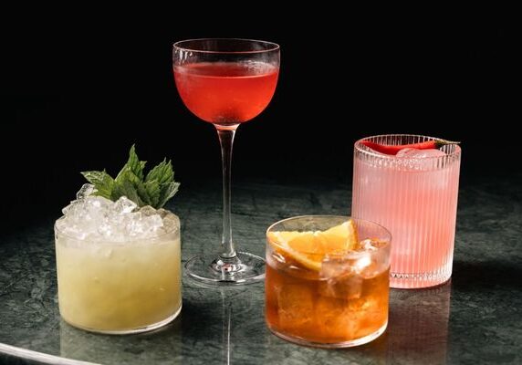 summer party deluxe cocktails